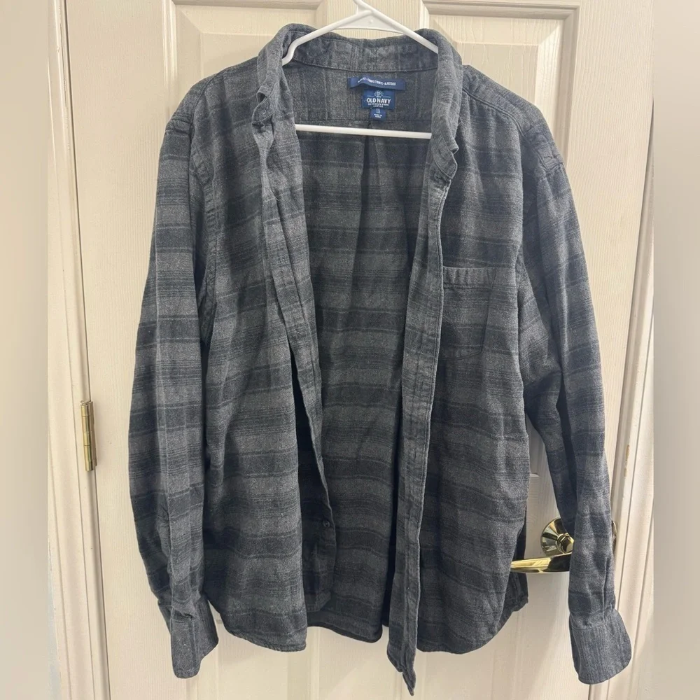 Old Navy Slim Fit Gray Plaid Button-Up Shirt